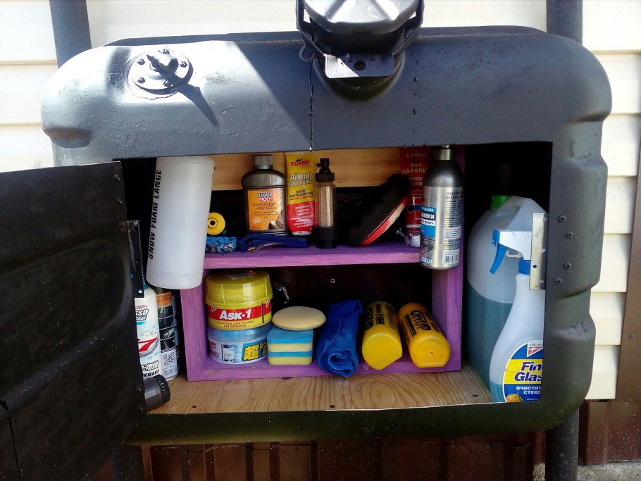 Органайзер из канистры для инструмента