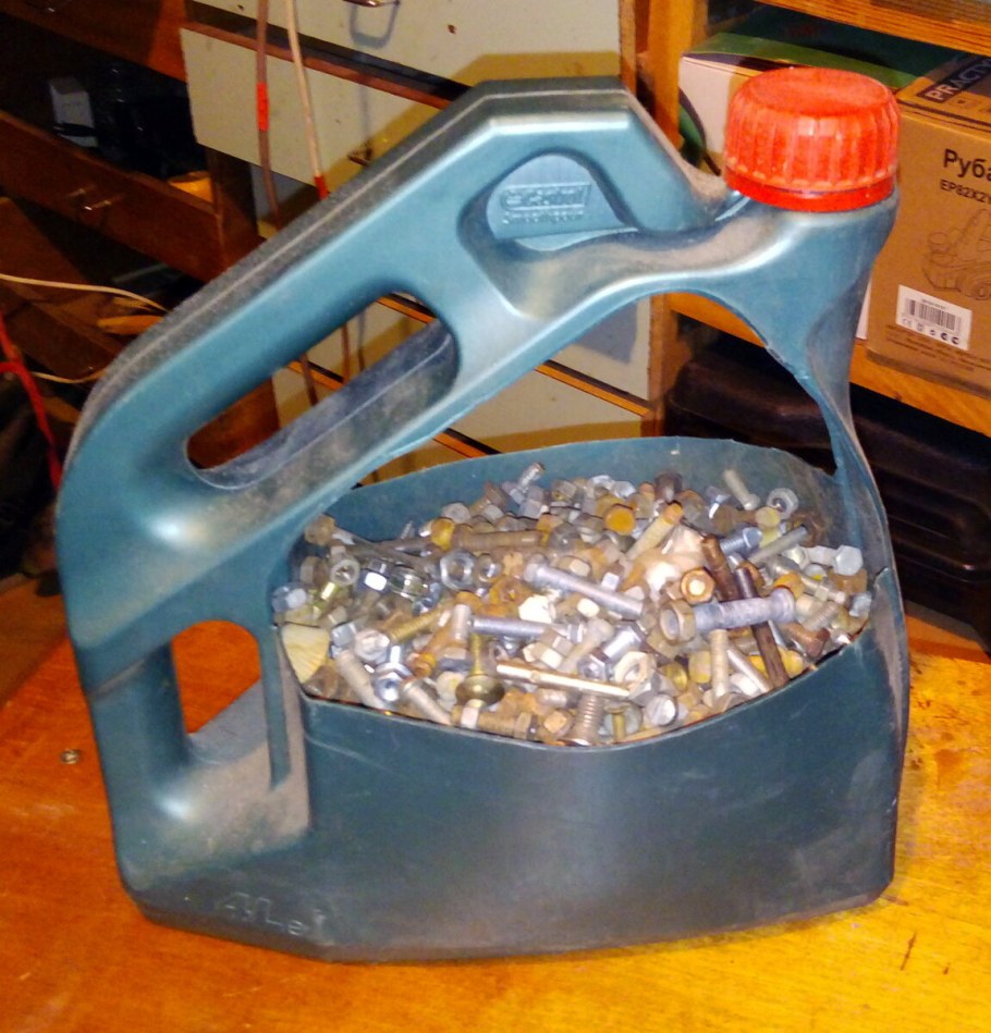 Изделия из канистр