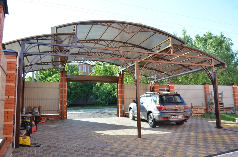 Полуарочный навес