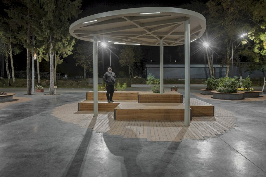 Теневой навес парковый