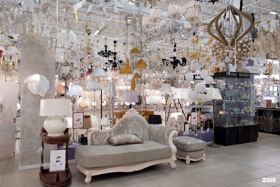 Магазин мир света на Энгельса 154