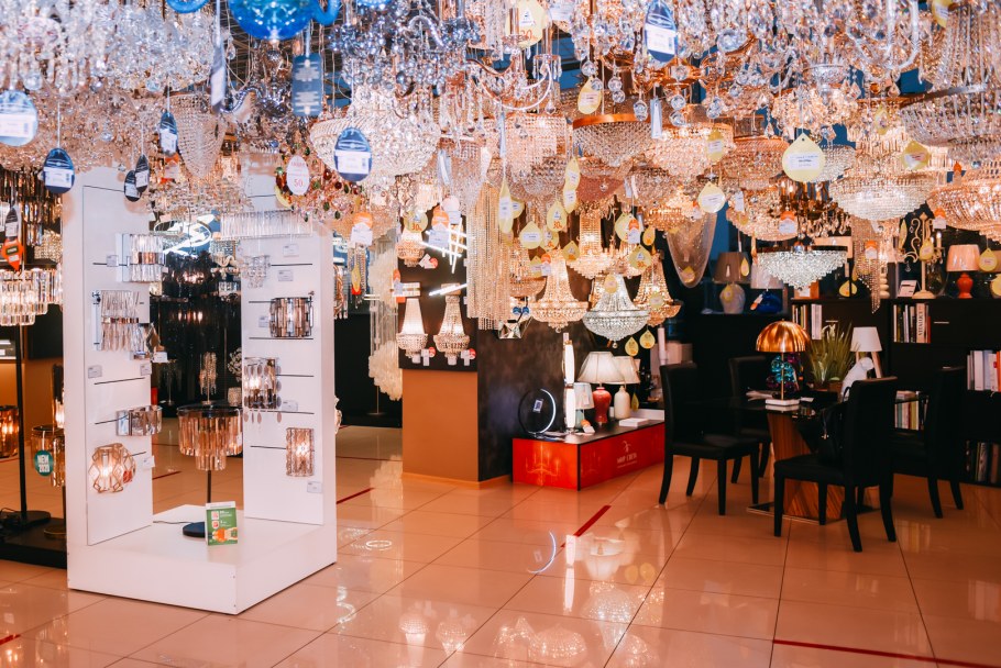 Как работает магазин мир света на Заневском СПБ