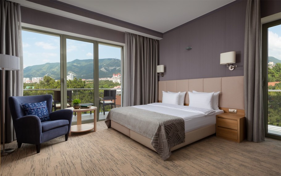 Гранд отель Россия, отель стандарт 3* Гудаута