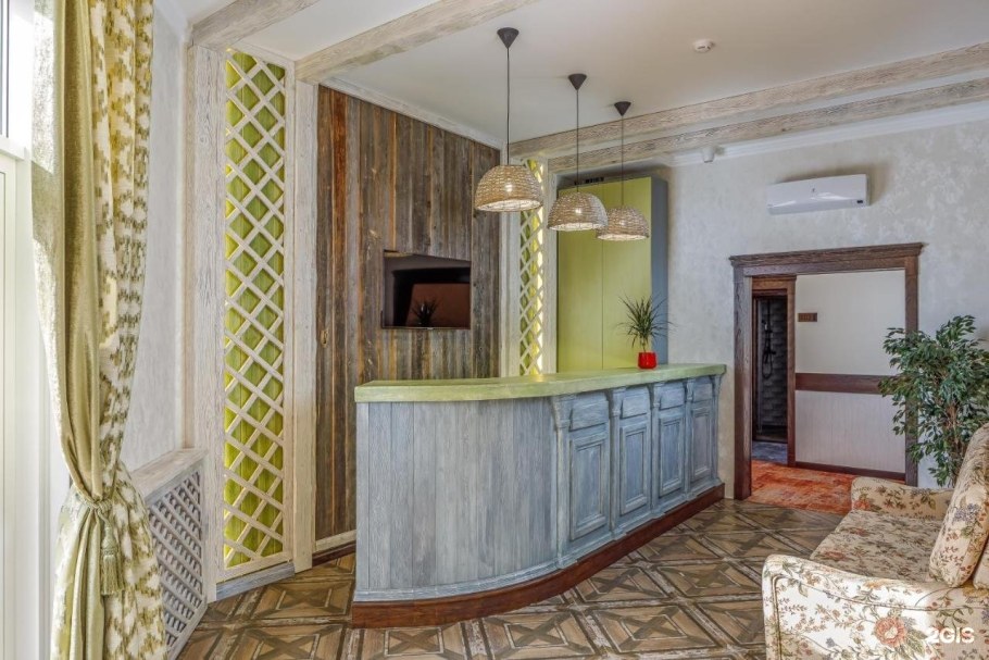 Геленджик Херсонская 9 отель дача