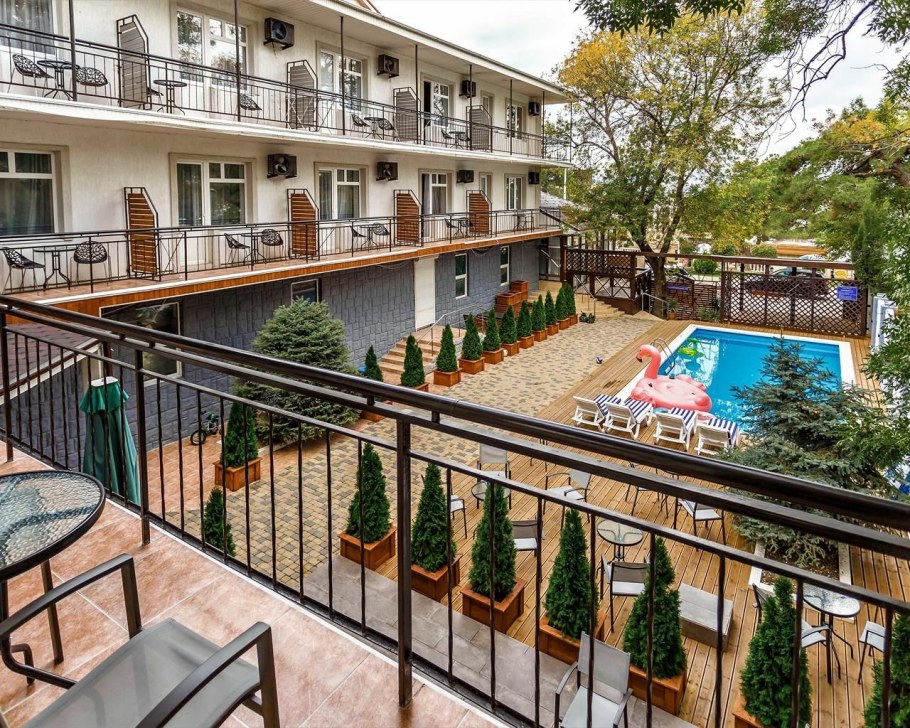 Апарт отель брют Геленджик