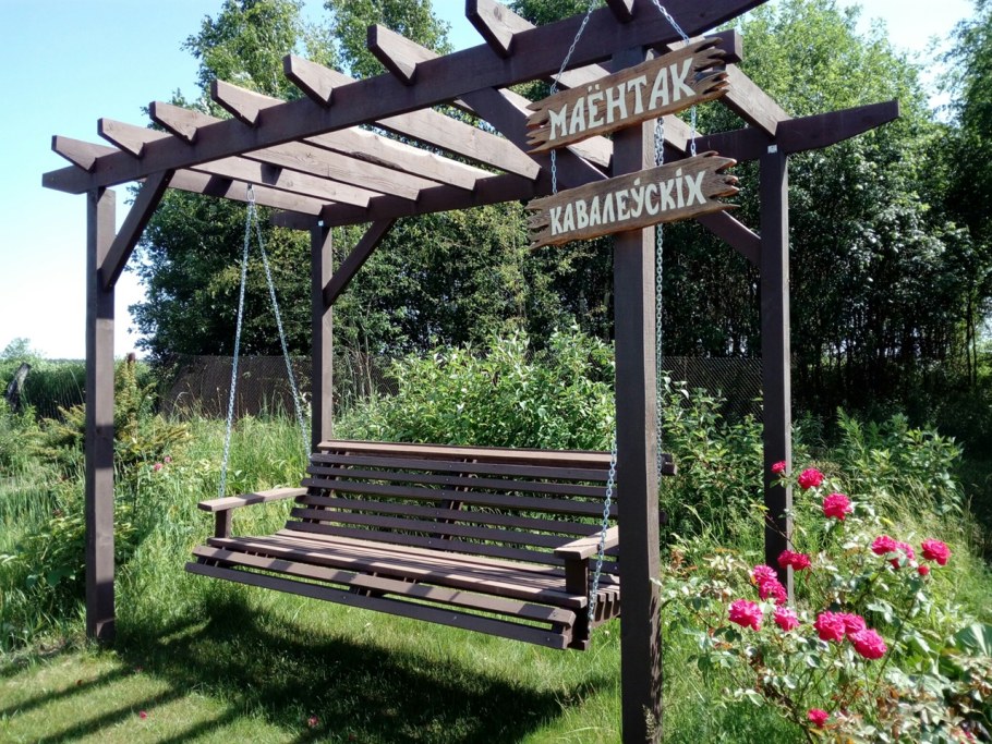 Перголы парковые металлические с качелями