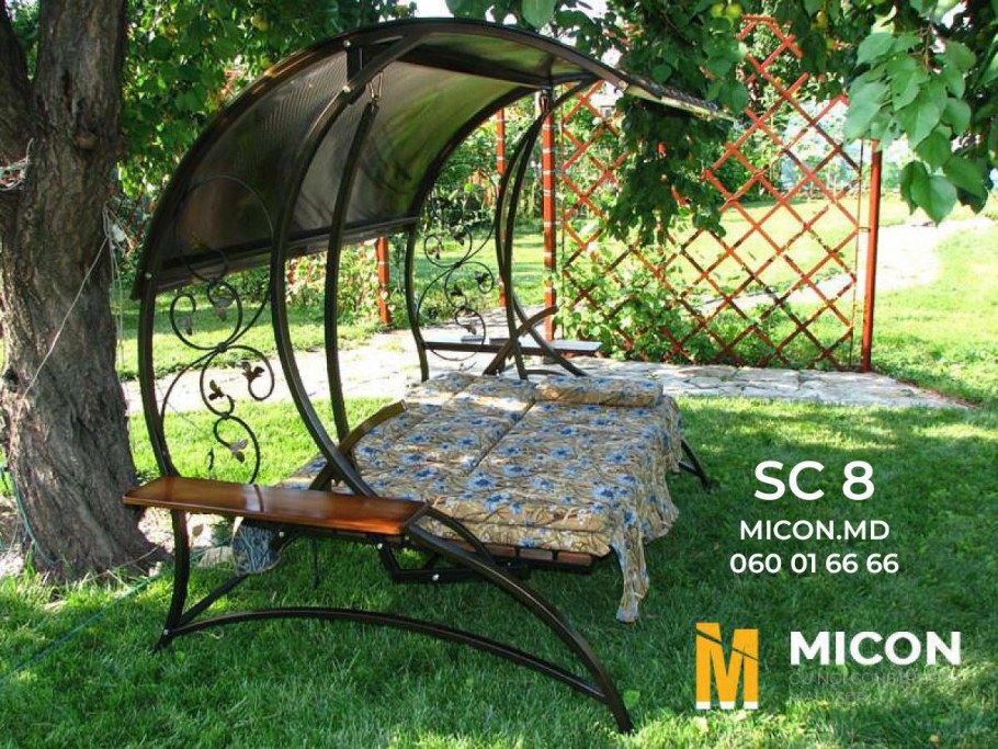 Кованная качель для сада