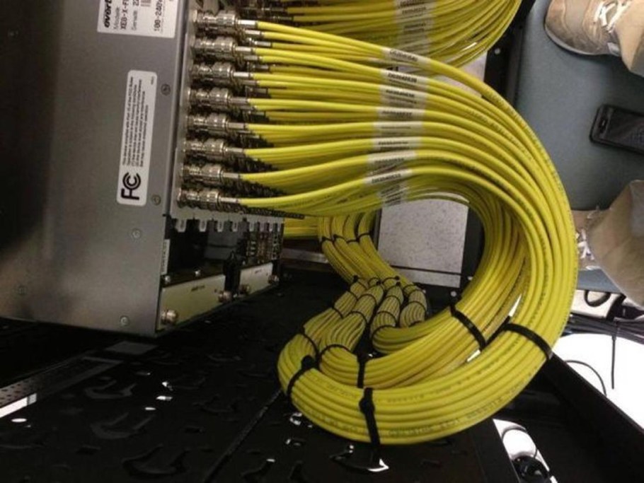 Эстетичная укладка кабеля