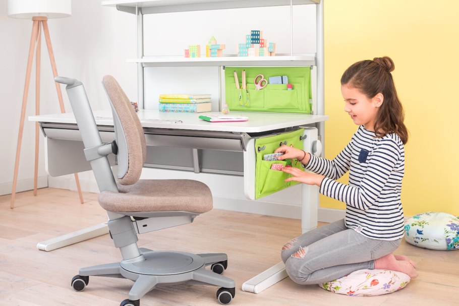 Растущая парта Moll