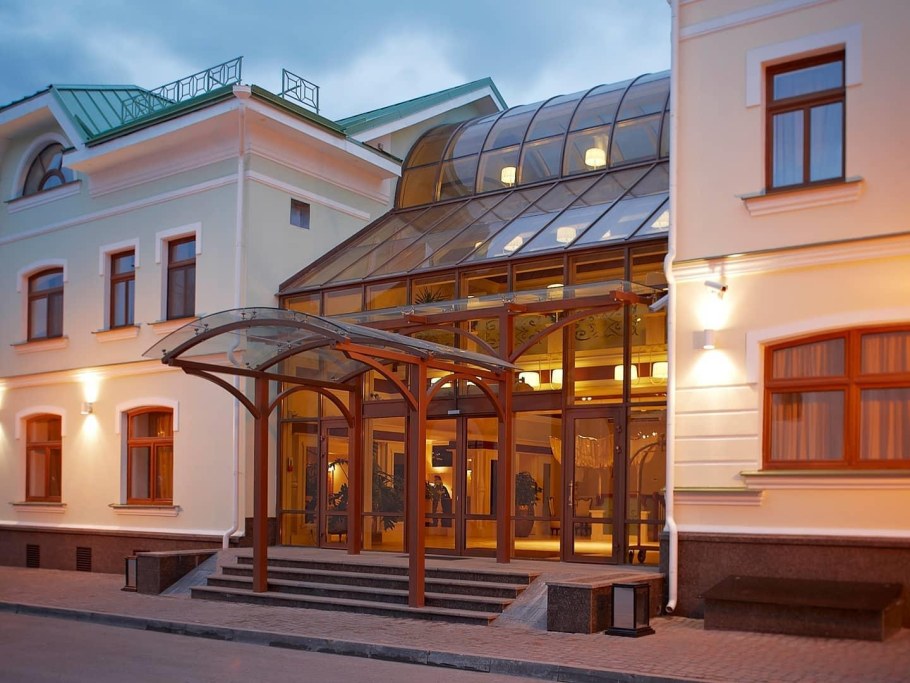 Псков двор Подзноева гостиница