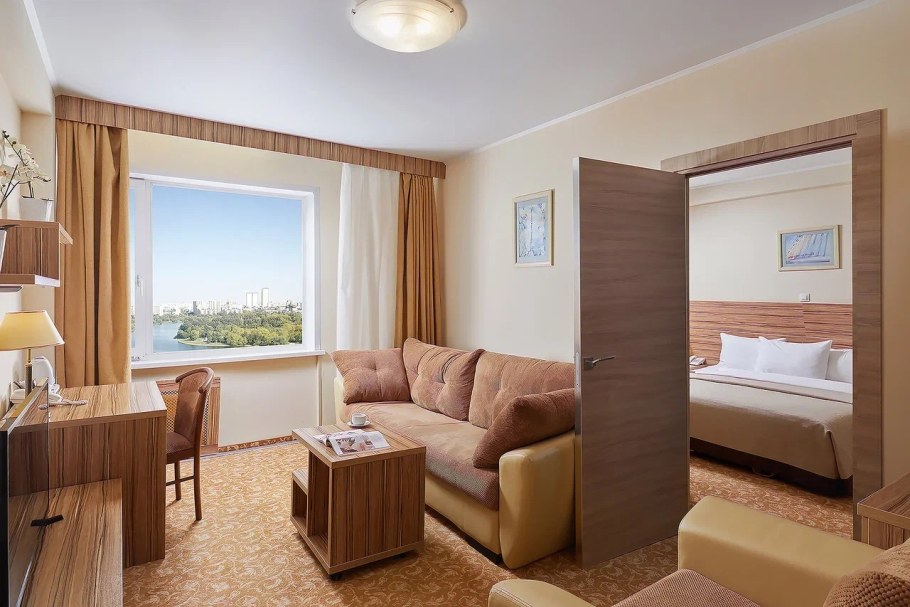 Номер в дельте Измайлово Люкс