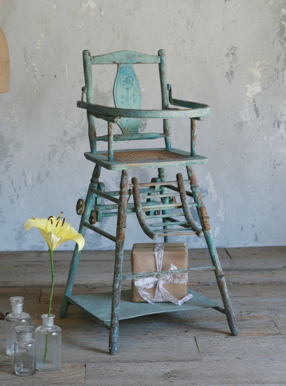 Детский винтажный стул