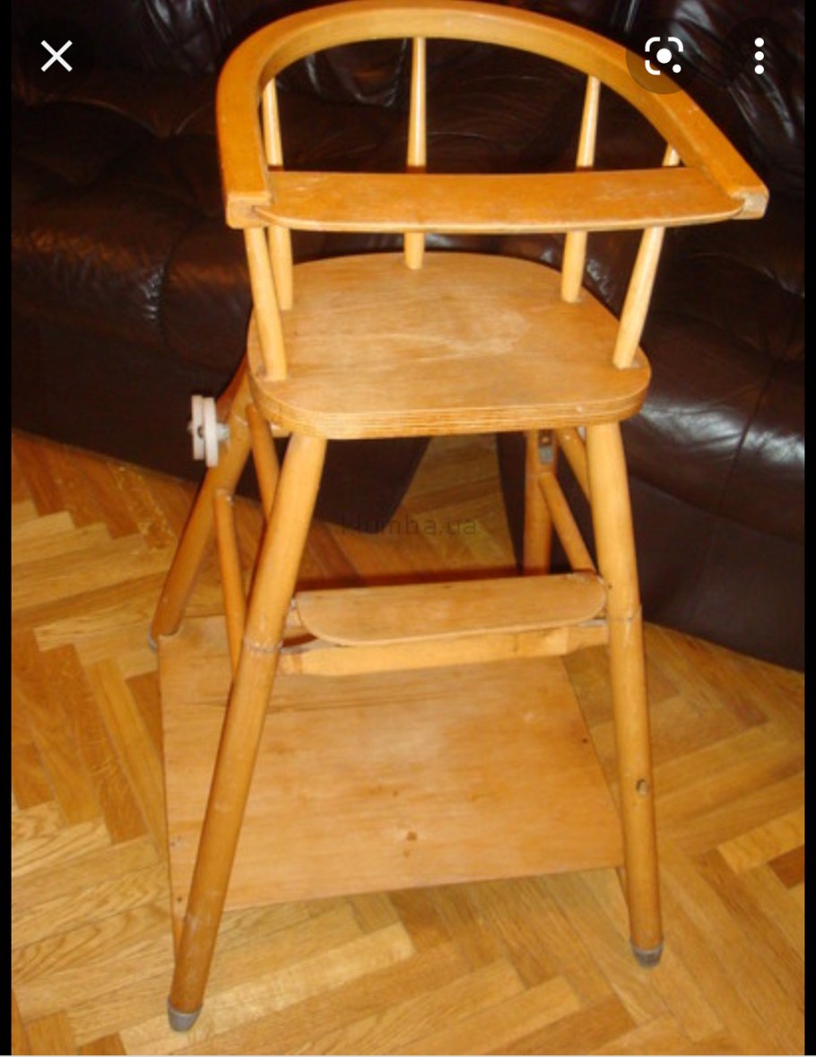 Советский деревянный стул для кормления