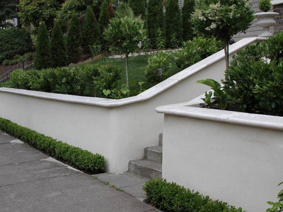 Подпорная стенка из архбетона