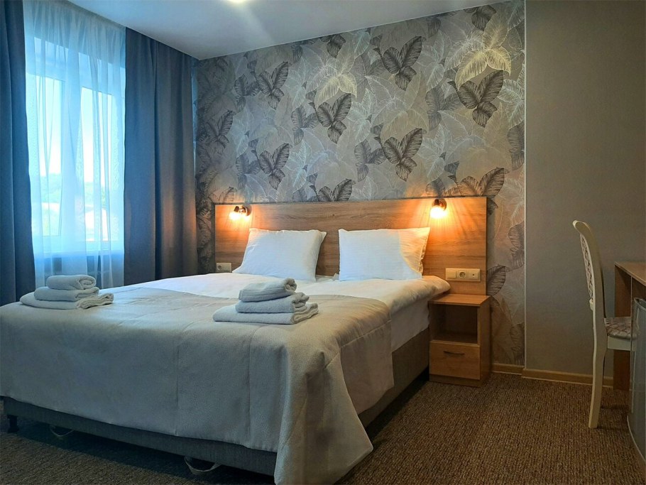 Гостиница Ессентуки в Ессентуках ул Чкалова 6