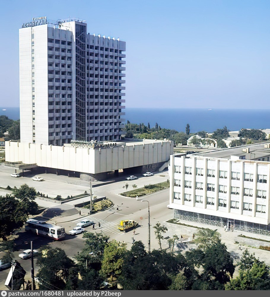 Гостиница Ленинград Махачкала