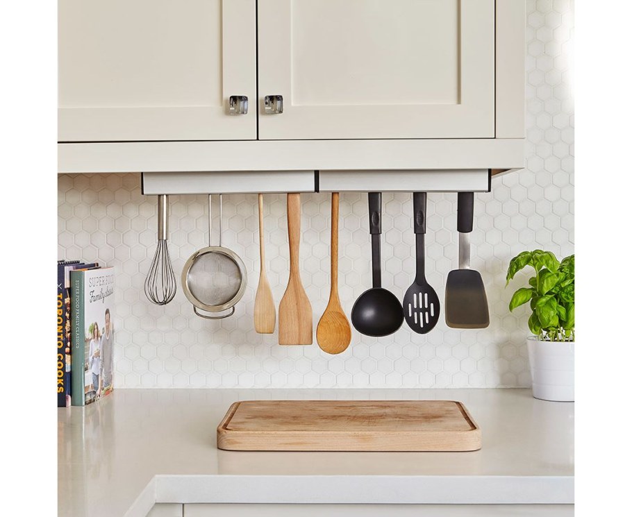 Кухонные принадлежности