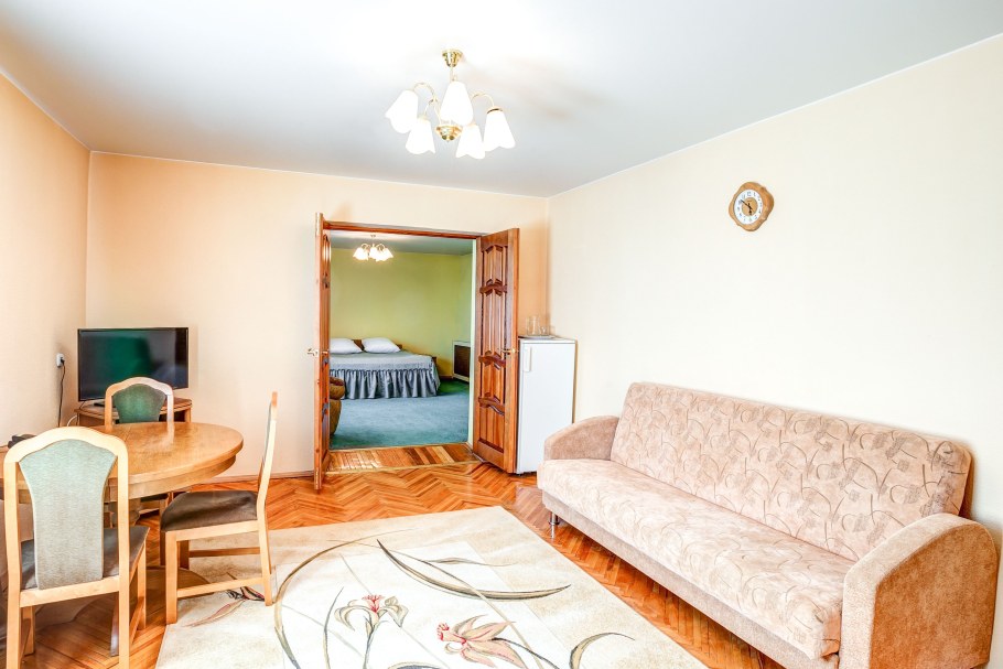 Орбита отель Мужества