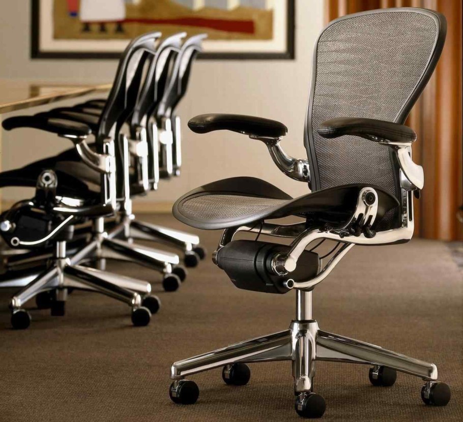 Кресло Herman Miller Aeron