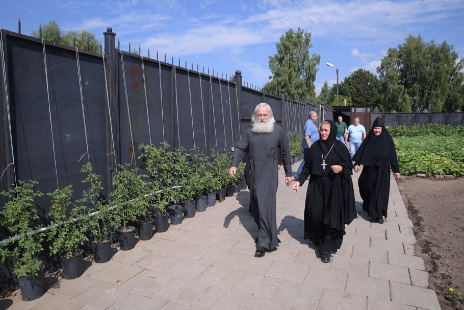 Женский монастырь в Крыму