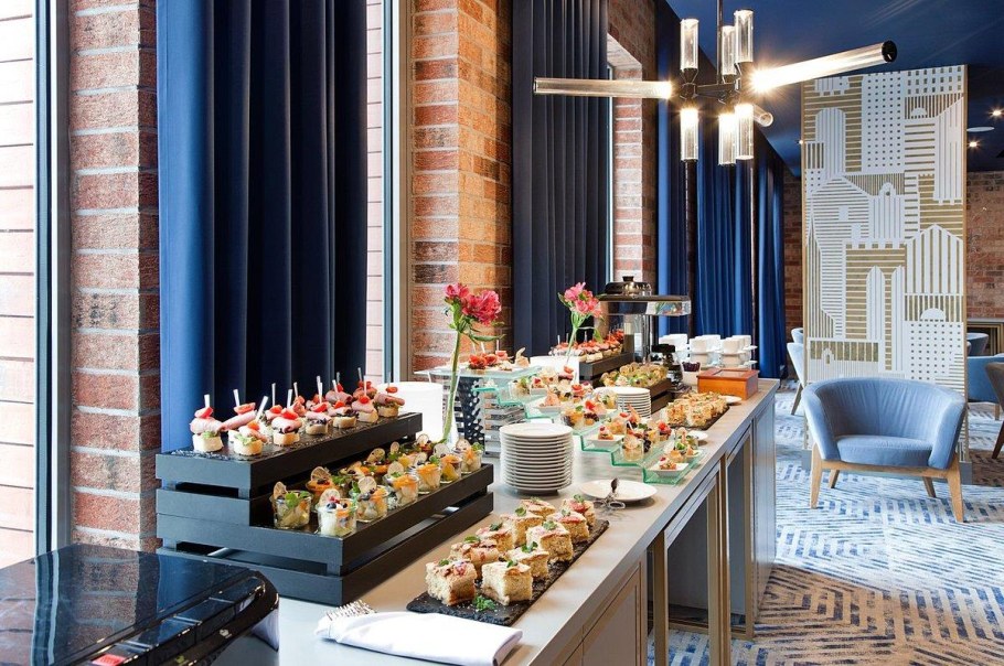 Ресторан отеля Mercure Калининград