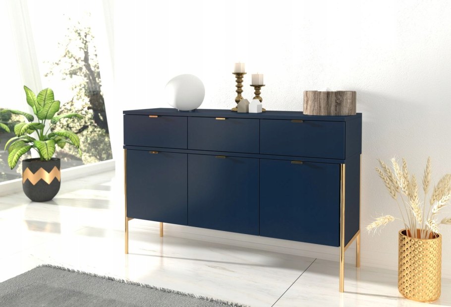 Комод синего цвета