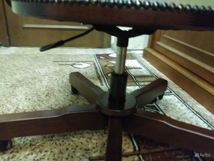 Кресло Людовик с подъемным механизмом