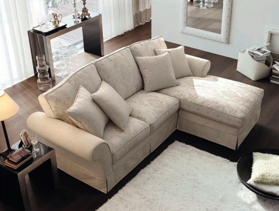 Диван с оттоманкой в интерьере