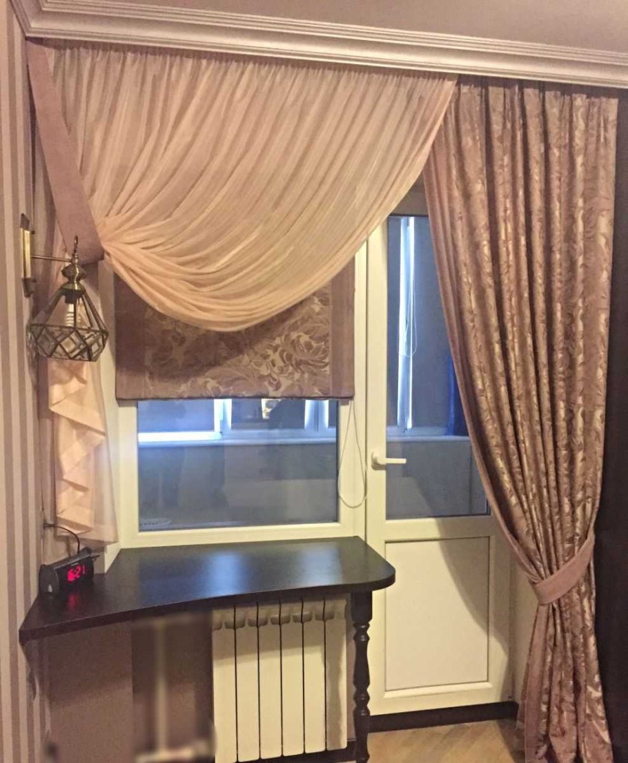 Шторы на кухню с балконом