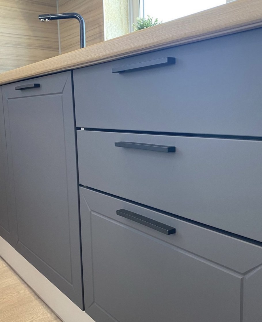 Кухня Глетчер маренго Силк