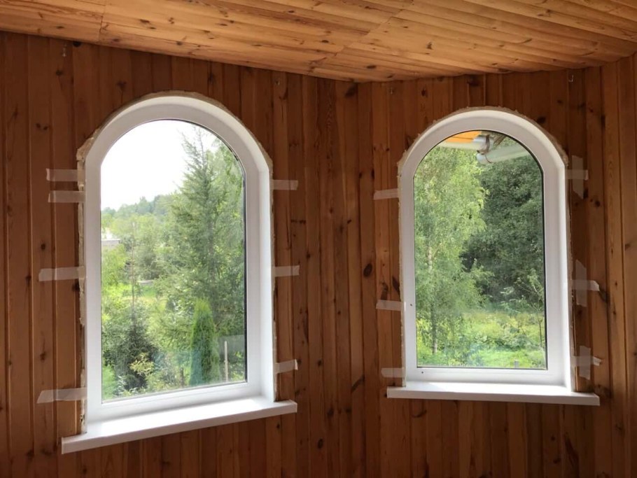 Арочные откосы на окна