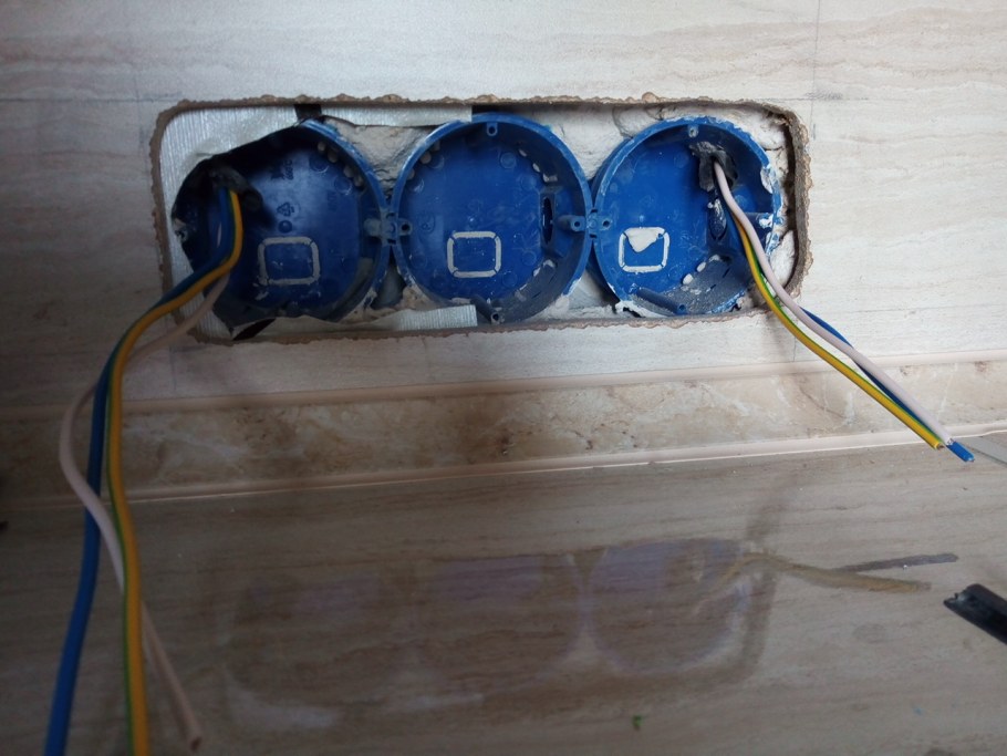 Подрозетник для МДФ панелей