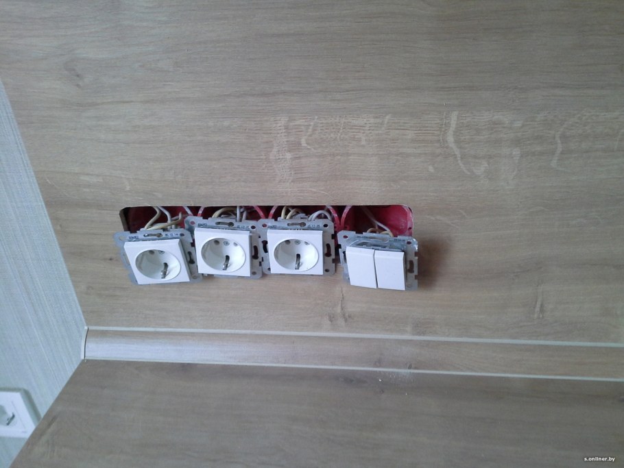 Акустическая короб под розетку