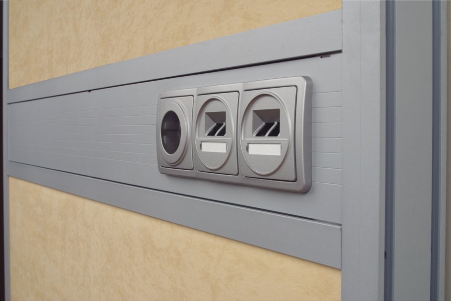 Короб пластиковый Schneider Electric 100