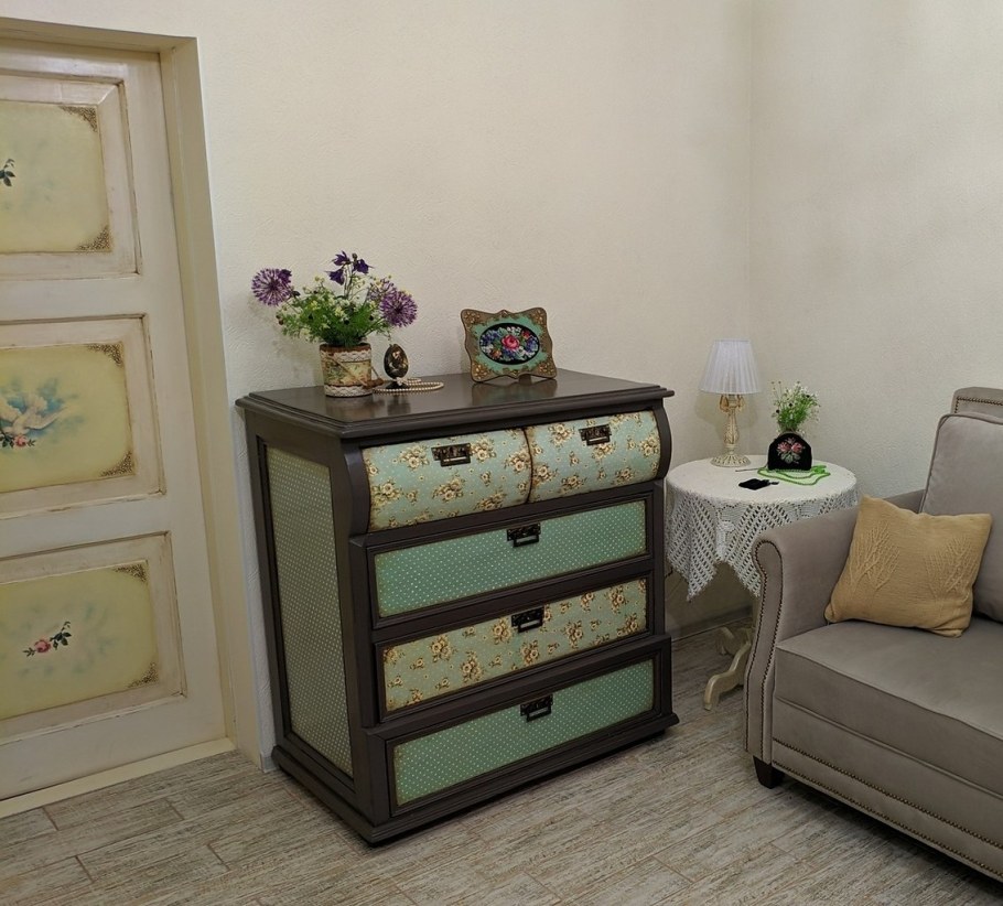 Переделка бабушкиного комода