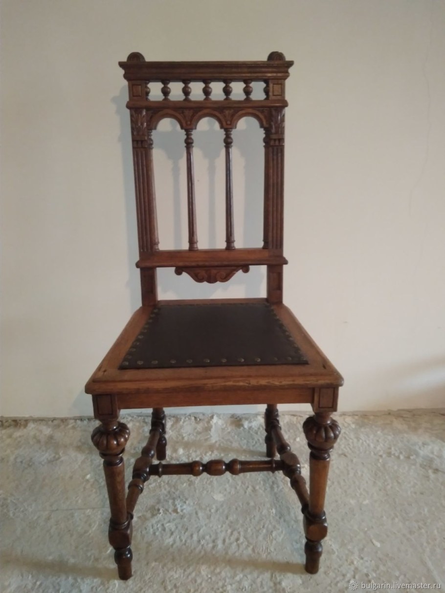 Стул Kamiensk 19 век