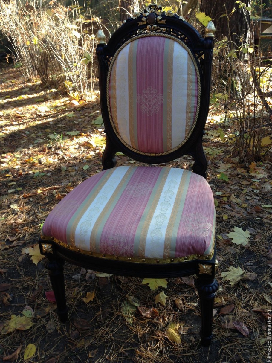 Старинный стул