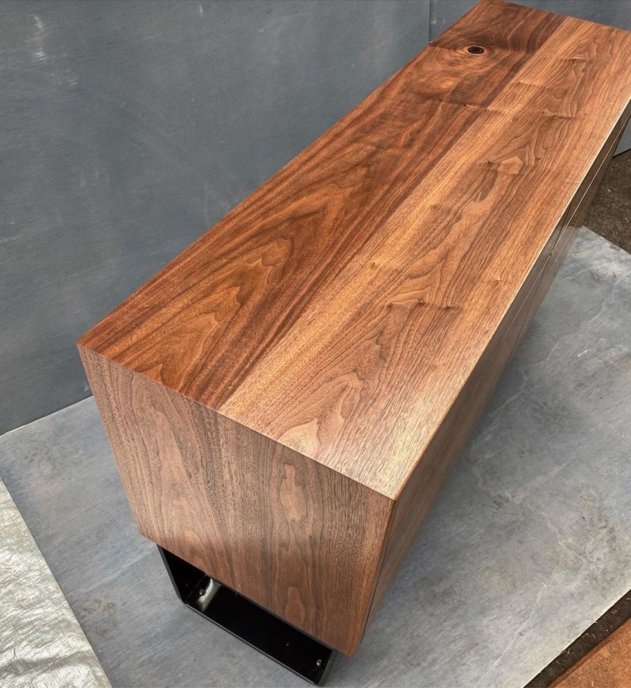 Шпон орех американский тангенциальный