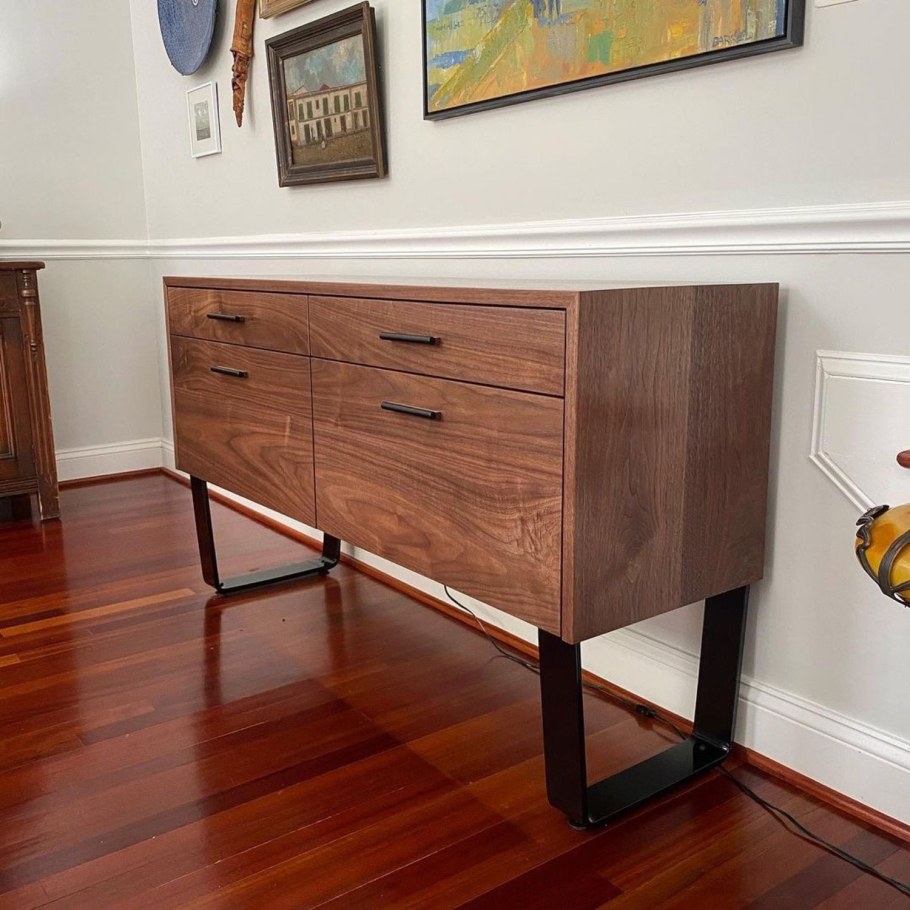 Мебель из американского ореха