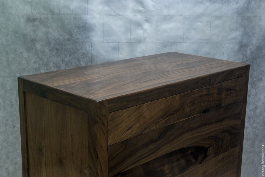Комод американский орех
