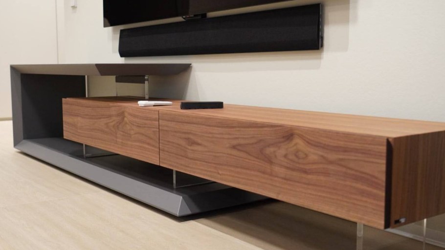 Blu-ray плеер Sony UBP-x700