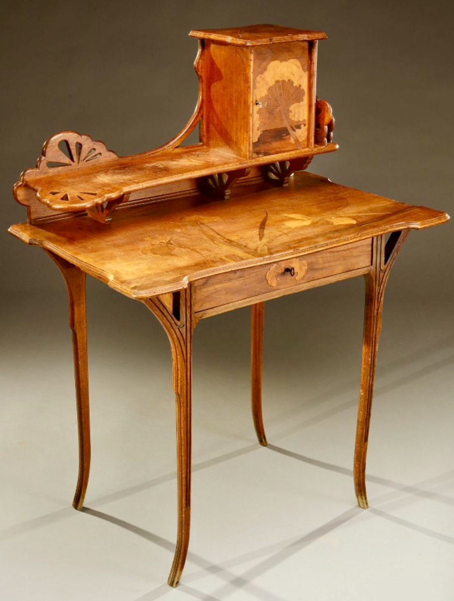 Эмиль Галле мебель