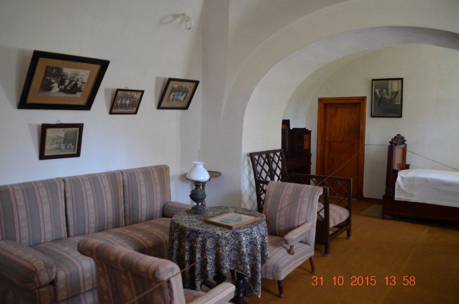 Ясная Поляна дом Толстого передняя