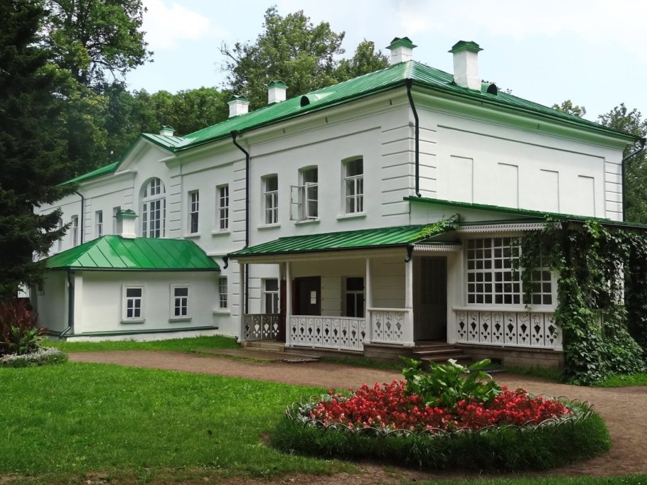 Музей-усадьба Льва Толстого Ясная Поляна