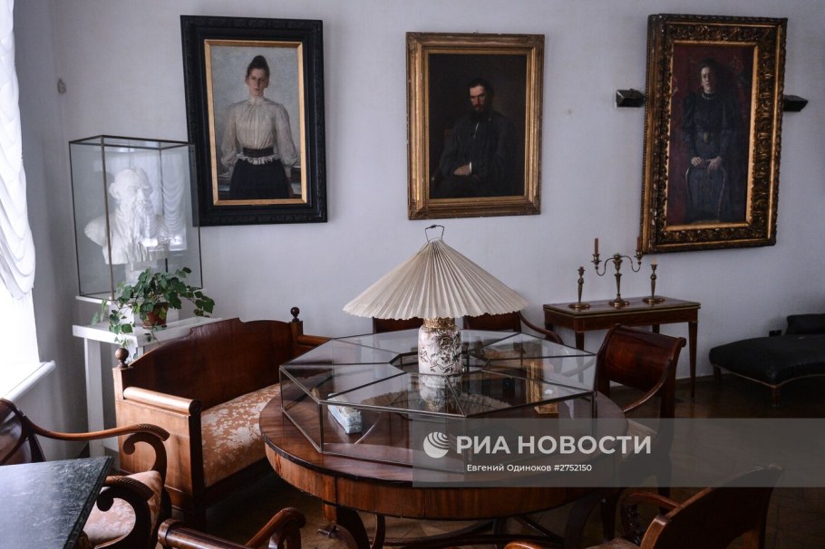 Усадьба Толстого Ясная Поляна внутри