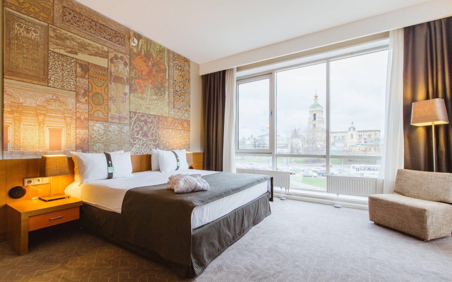 Отель Холидей ИНН Москва Таганский