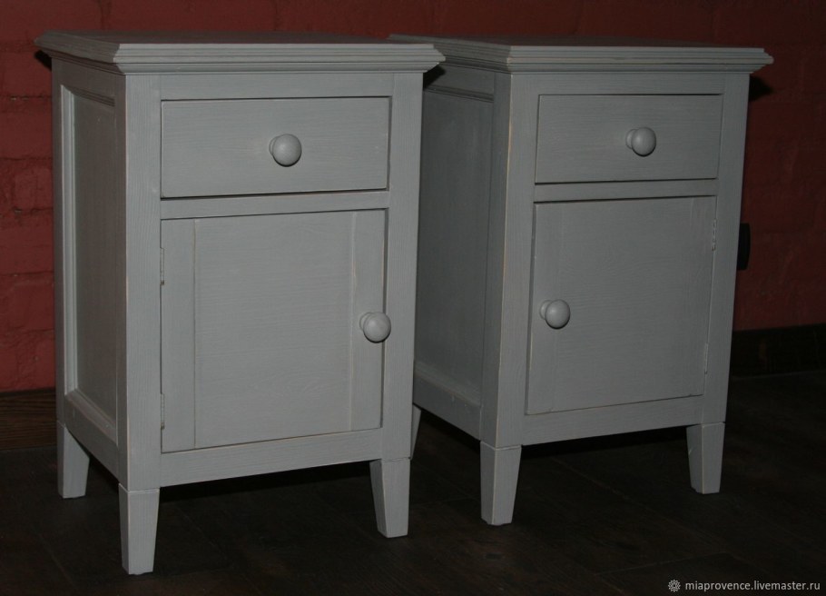 Прикроватная тумба в стиле Прованс