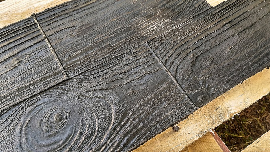 Штамп для печатного бетона под дерево