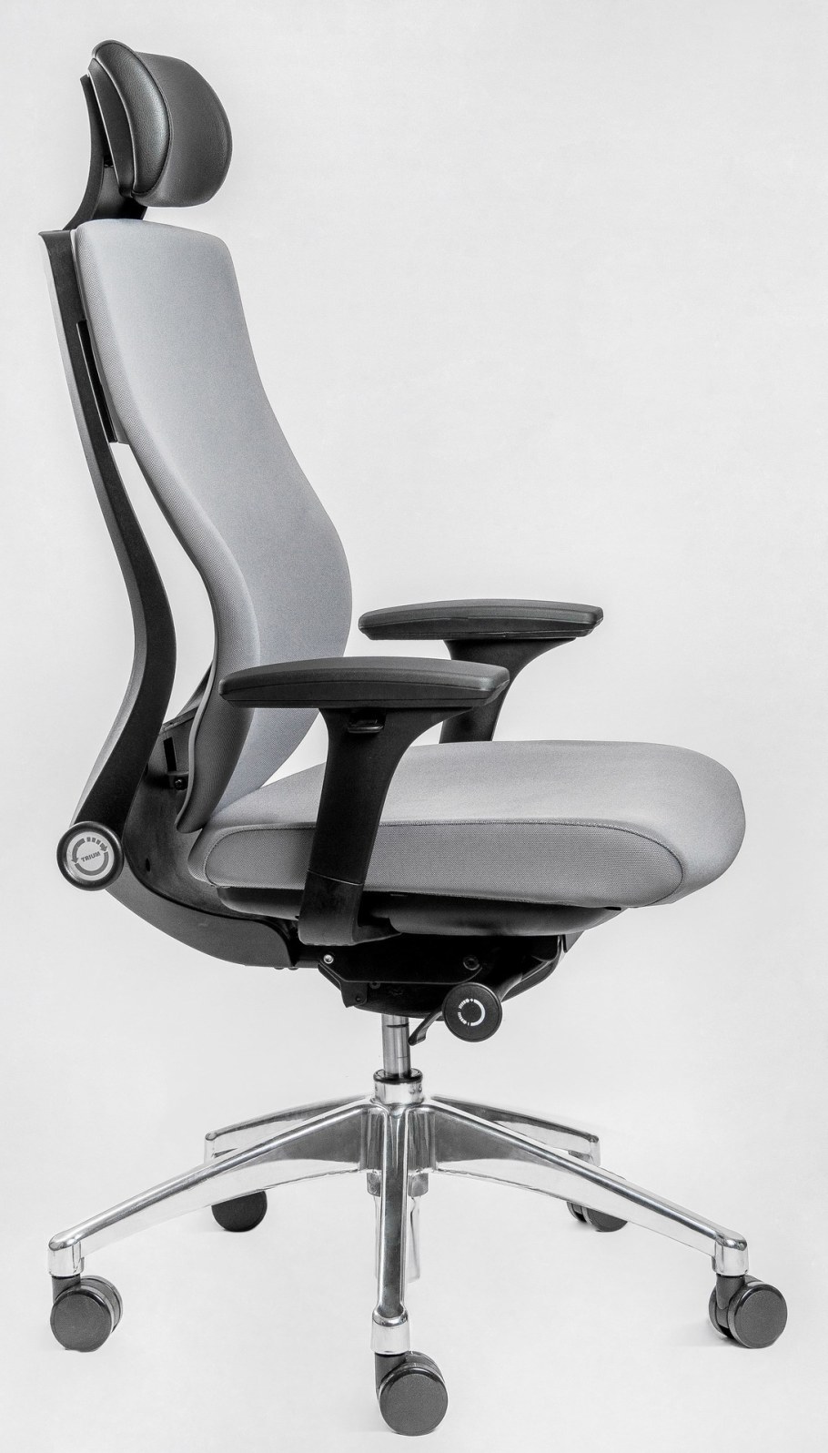 Эргономичное кресло