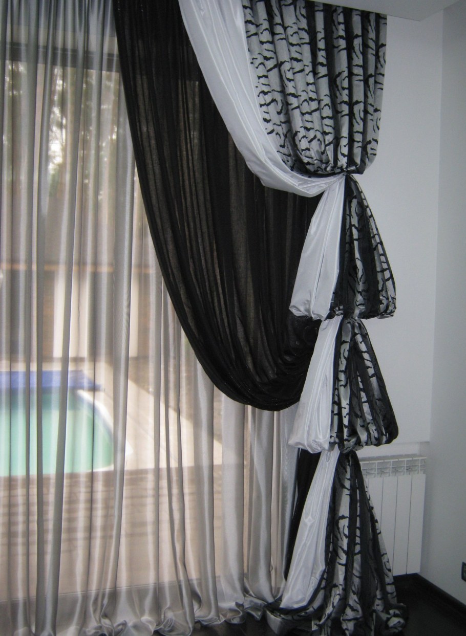 Епископский рукав шторы